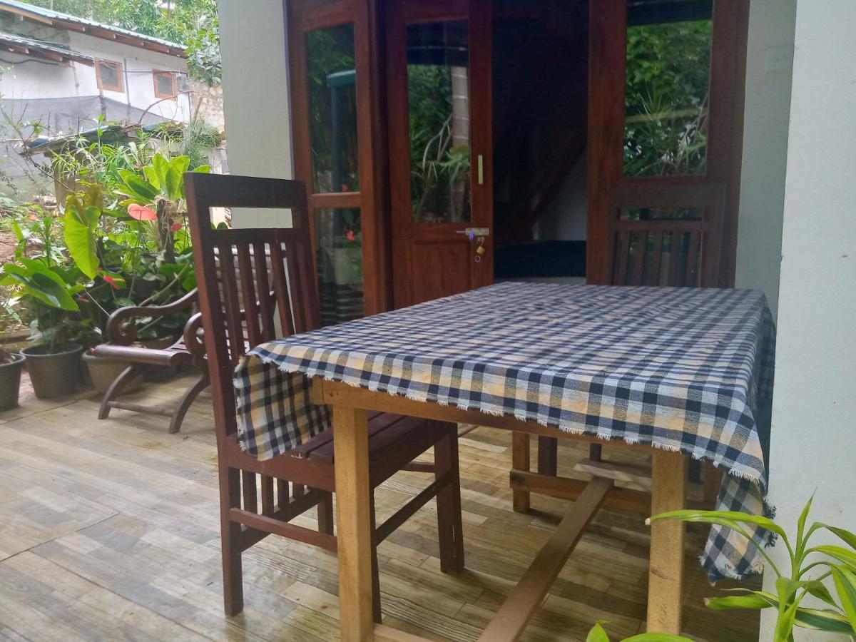 Quiet Rest Inn Ella Ngoại thất bức ảnh