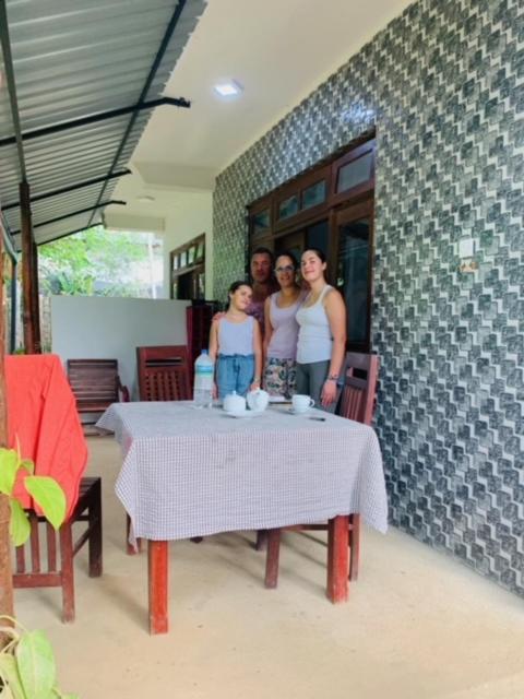 Quiet Rest Inn Ella Ngoại thất bức ảnh